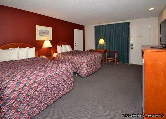 Rodeway Inn Cow Palace Lamar Bilik gambar